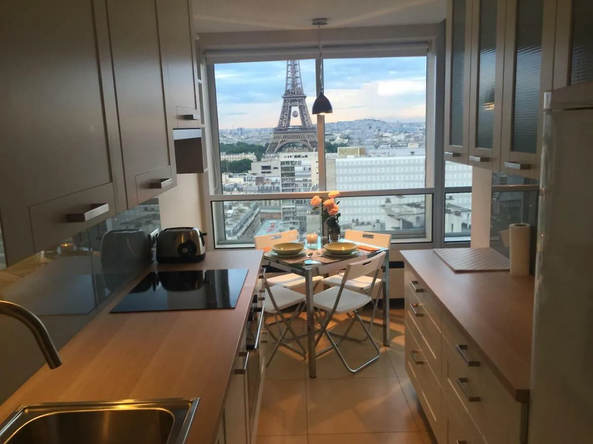 Apartament Sur Un Nuage - On A Cloud *